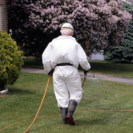 FrenchJardin : Faut-il encore utiliser des produits chimiques pour le jardin ?
